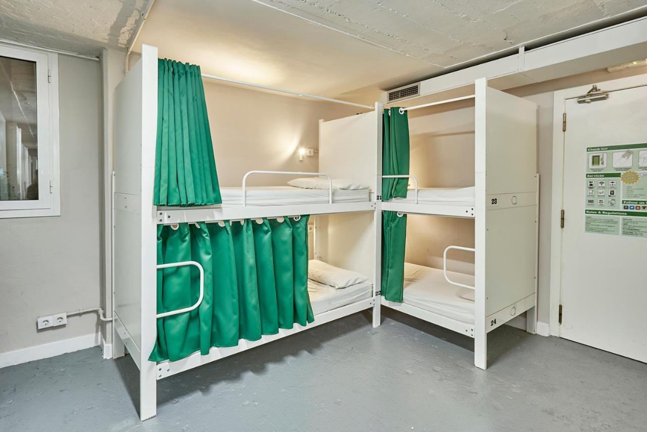Hola Hostal Eixample Barcelona Eksteriør billede