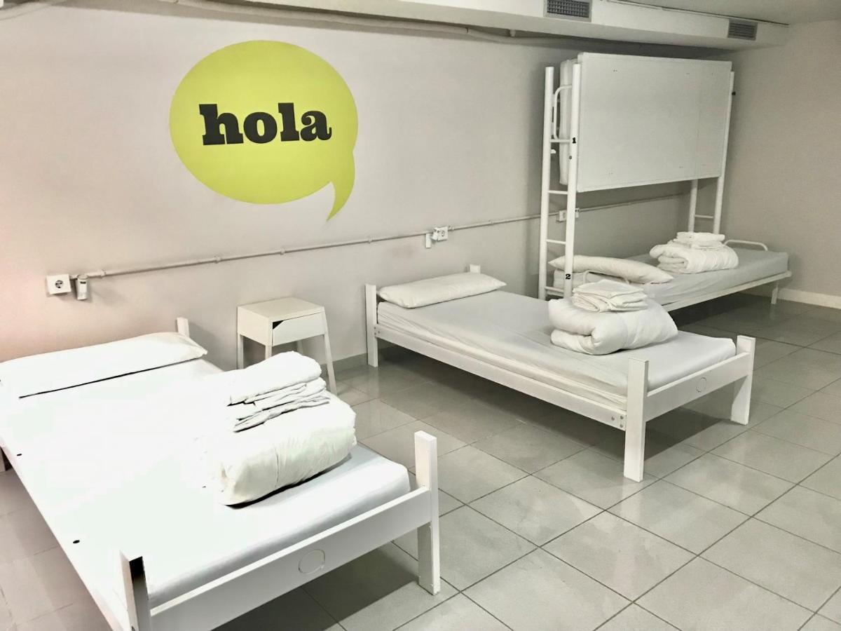 Hola Hostal Eixample Barcelona Eksteriør billede