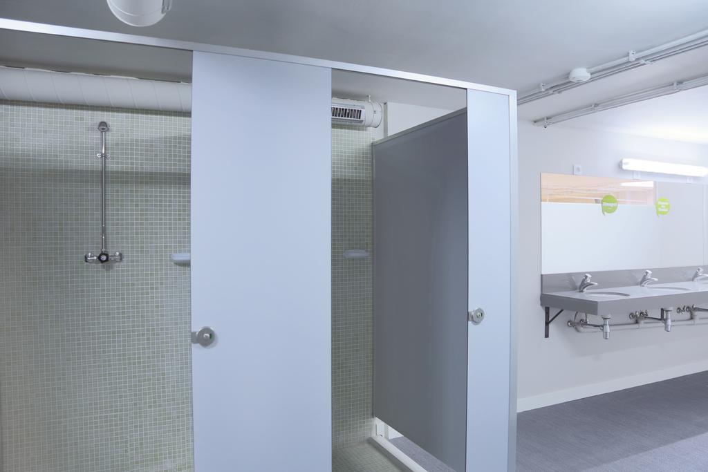 Hola Hostal Eixample Barcelona Værelse billede