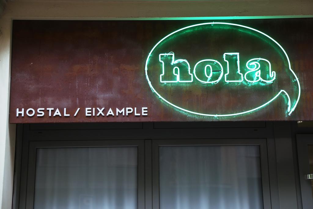Hola Hostal Eixample Barcelona Eksteriør billede