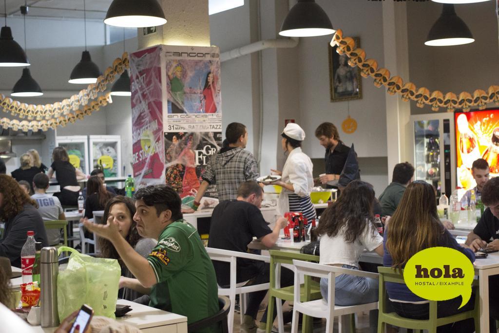 Hola Hostal Eixample Barcelona Eksteriør billede